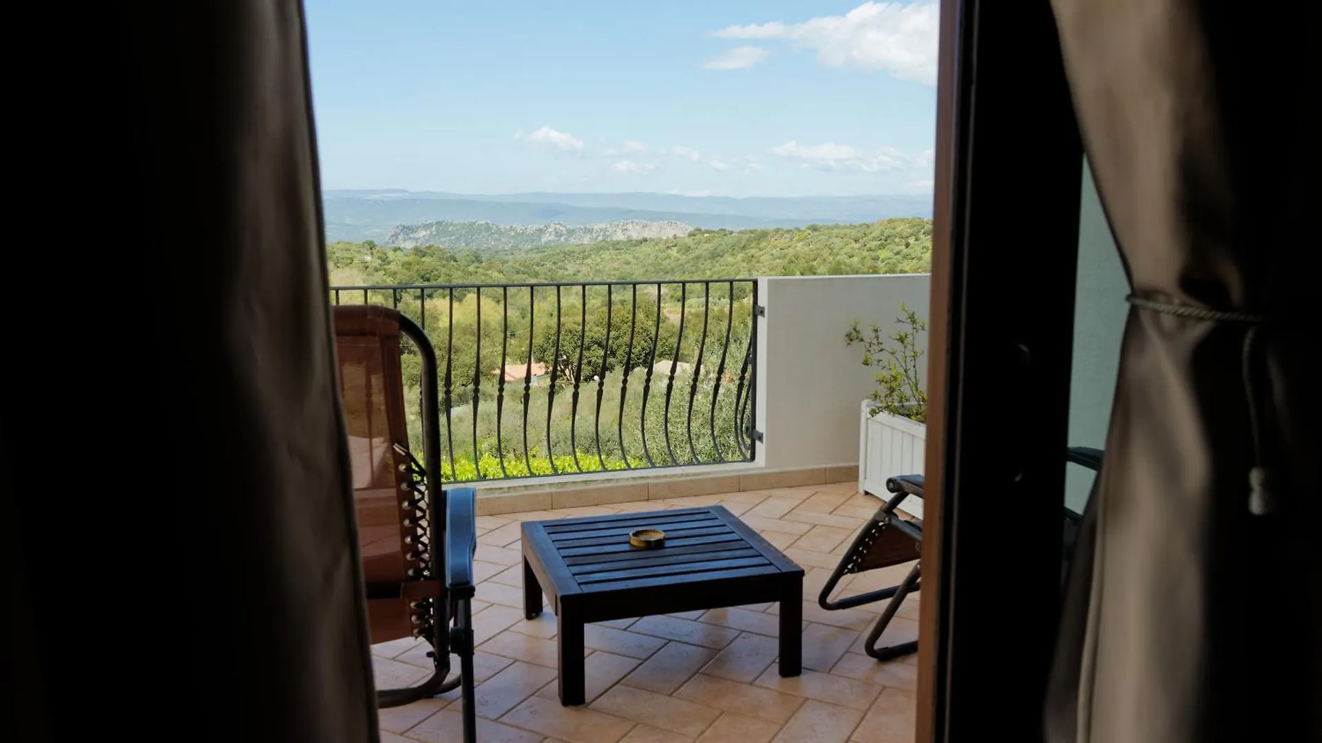 Gasthof B&B Tiscali Dorgali